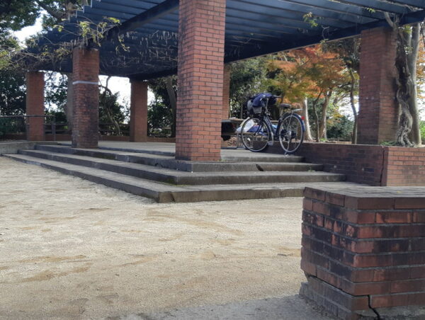 須和田公園のパーゴラ