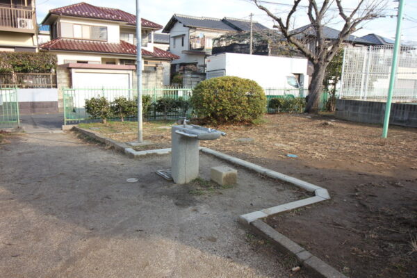 子の神中央公園の水場
