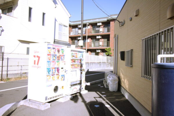 市川児童交通公園の自動販売機